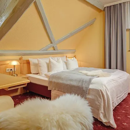 Hotel Muehlhaeuser Hof Und Stadtmauer 4*