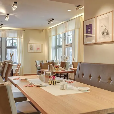 Muehlhaeuser Hof 4*