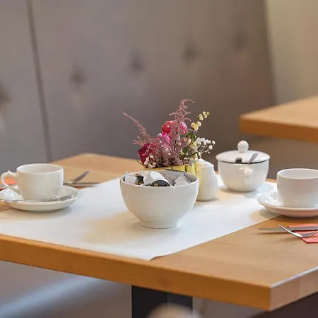 Muehlhaeuser Hof Otel 4*