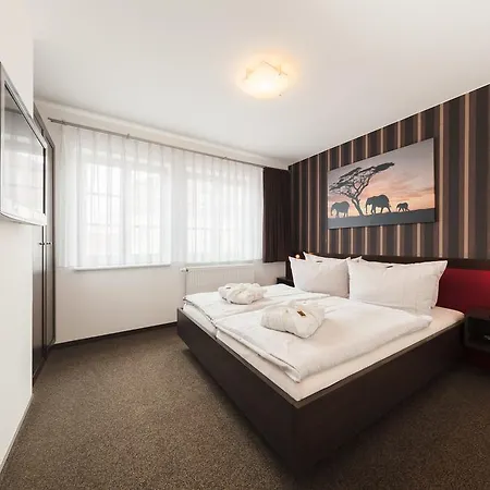 Muehlhaeuser Hof Otel 4*