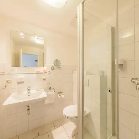 Hotel Muehlhaeuser Hof Und Stadtmauer 4*