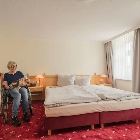 Hotel Muehlhaeuser Hof Und Stadtmauer 4*